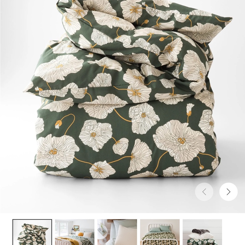 Schoolhouse Blooming Field Duvet Cover